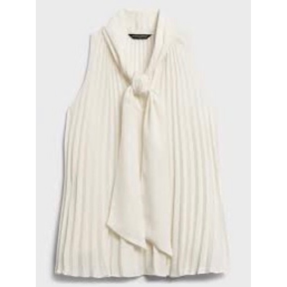 Banana Republic Factory Tops - Banana Republic Pleated Tie Neck Blouse S
